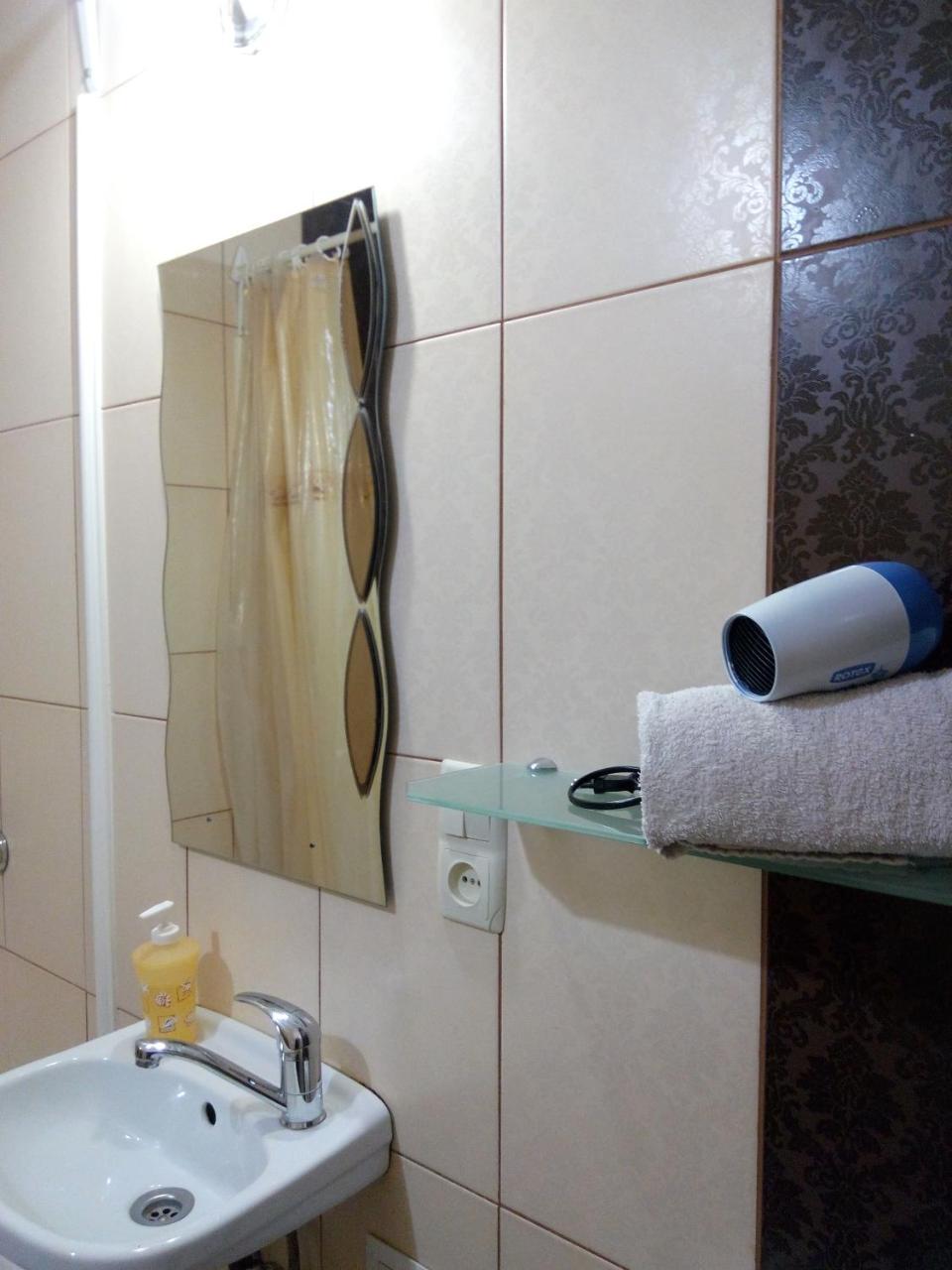 Flat On Sheptytskykh Leilighet Lviv Eksteriør bilde