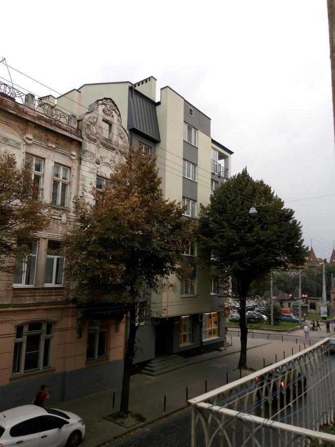 Flat On Sheptytskykh Leilighet Lviv Eksteriør bilde